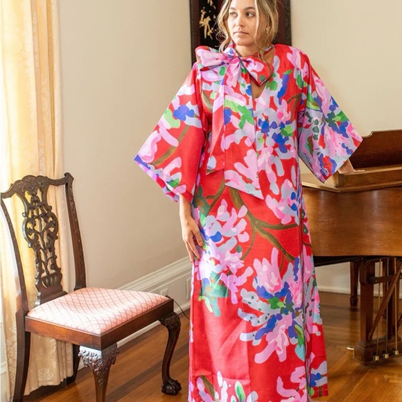 House Of Mbr Dresses & Skirts - Floral Red Maxi Dress